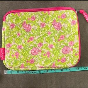 Lilly Pulitzer IPad or Tablet Case Chum Bucket Print Padded Pink & Green
